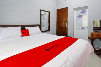 RedDoorz @Jalan Ujung Sampun Berastagi