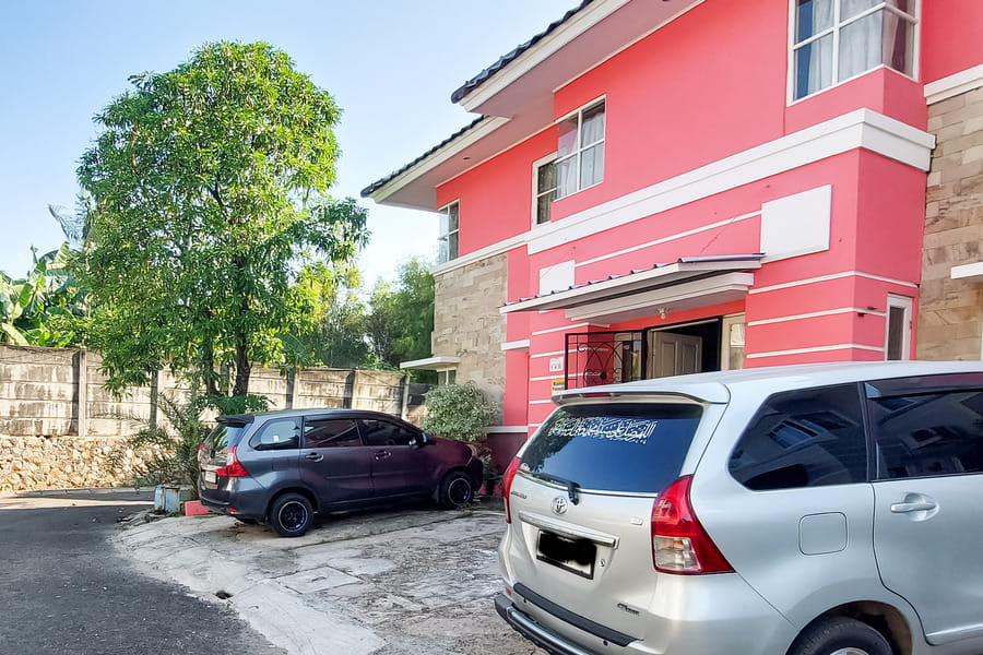 Surya Inn Syariah Cikarang RedPartner