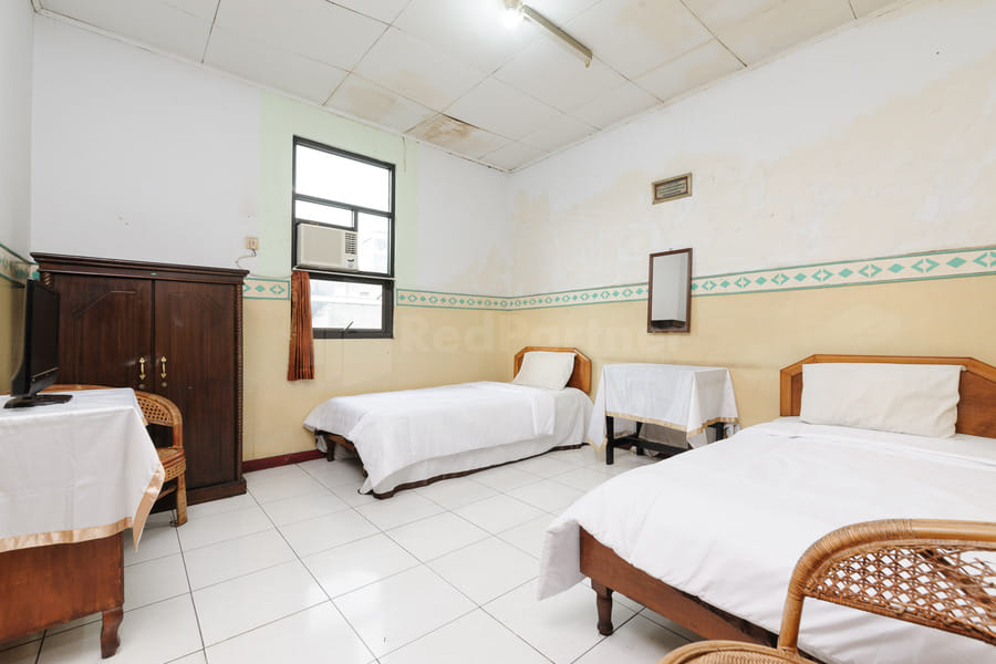 Hotel Al Hakim Syariah Redpartner