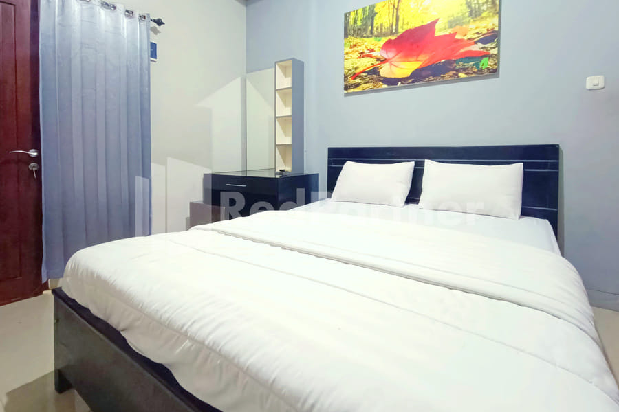 D'Waru Homestay Syariah near Jl Slamet Riyadi Mitra RedDoorz