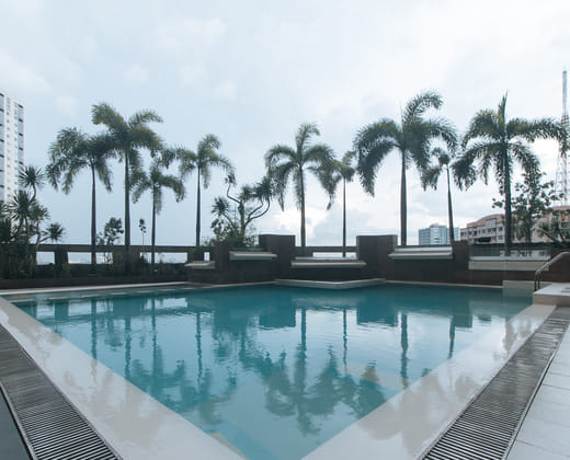 Torre Venezia Suites by RedDoorz