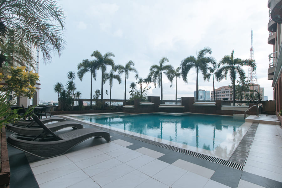 Torre Venezia Suites by RedDoorz