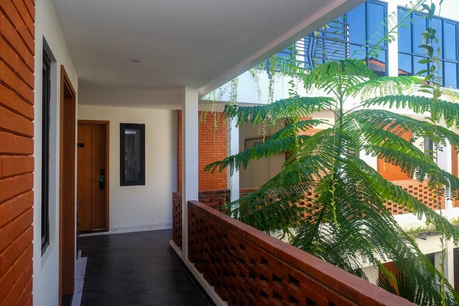 Urbanview Hotel Nardis Living near UMY