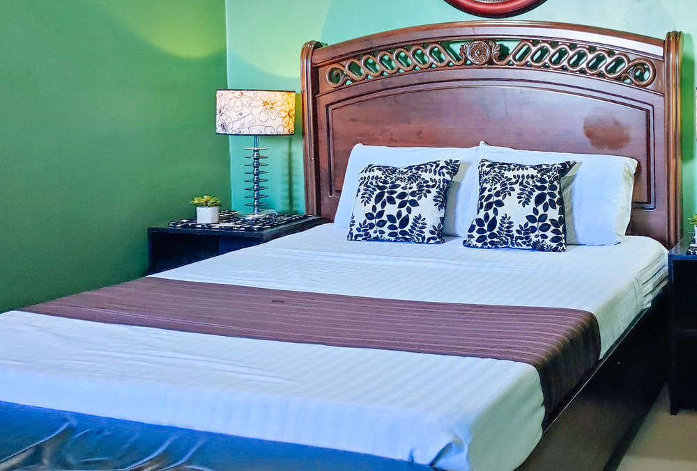 RedDoorz Suite