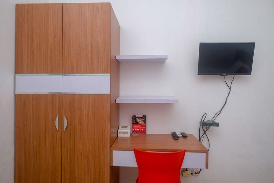 RedDoorz Syariah Near Simpang Lima Semarang