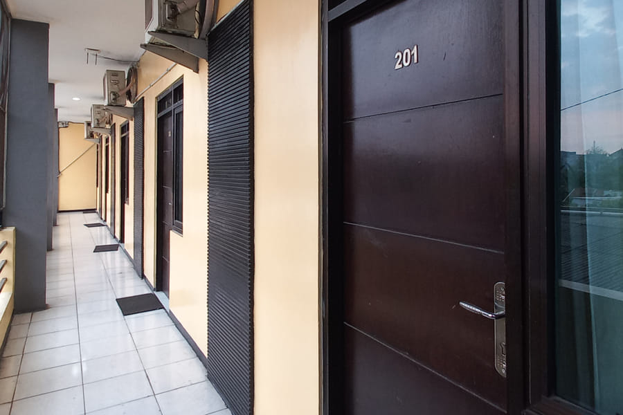 RedDoorz Syariah @Hotel Pandan Wangi near Alun Alun Sidoarjo