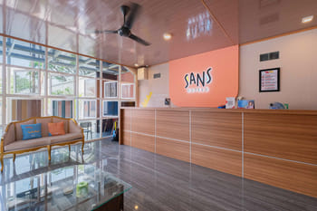 Sans WM Hotel Blitar