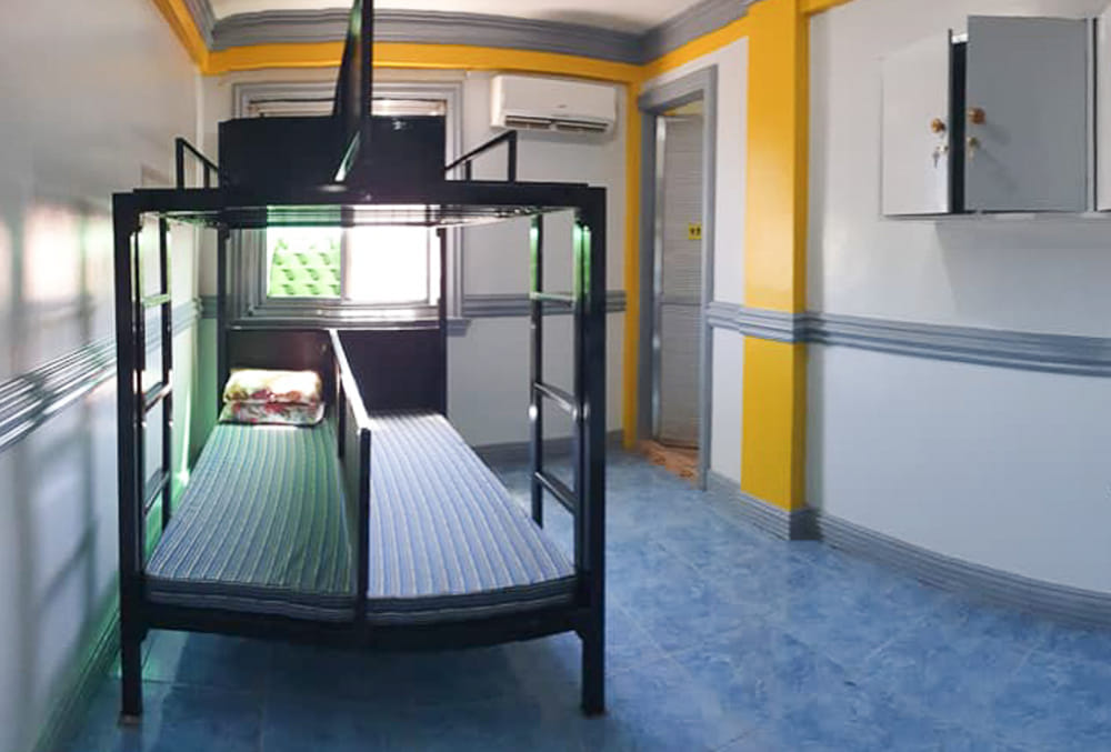 Family room(4 adults)