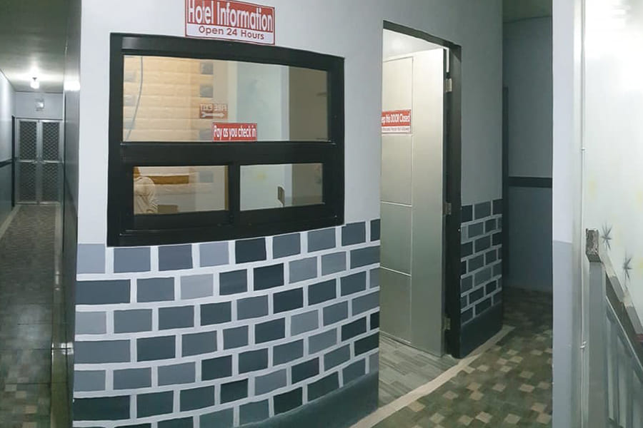 RGL Pinamalayan Condotel by RedDoorz