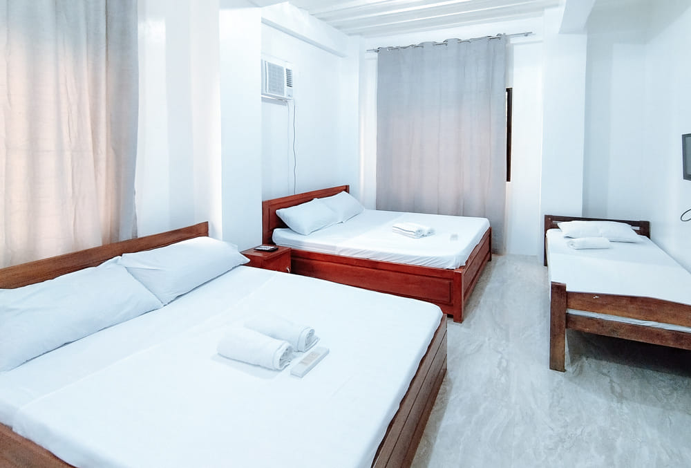 RedDoorz Family Room