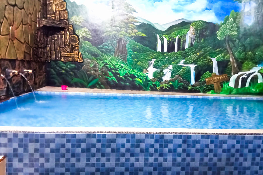 Puspa Tiara Syar'i Guci Mitra RedDoorz