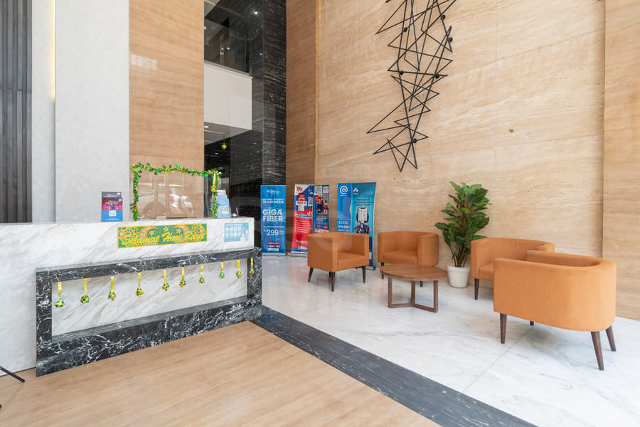 RedLiving Apartemen Majestic Point Serpong by Lucia