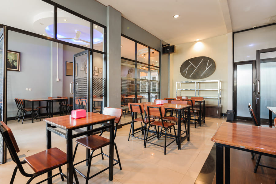 RedDoorz near Waterpark Citra Garden Medan