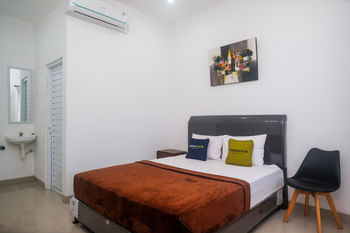 Urbanview keTemon Hotel & Resto YIA