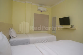 Hotel Andono near YIA Mitra RedDoorz