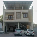 RedDoorz Syariah near UNIMUS Semarang