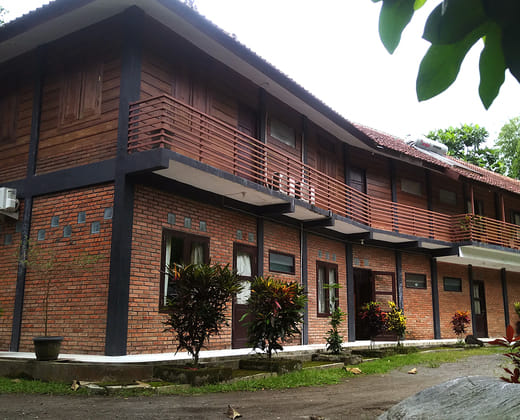 Kebon Krapyak Cottage Syariah RedPartner near Stadion Maguwoharjo