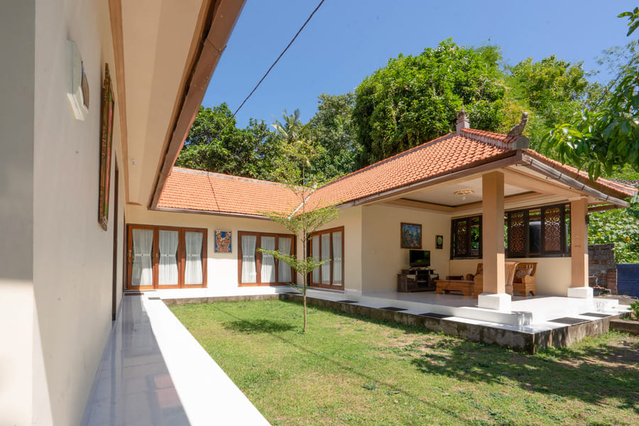 Calm Haven Villa with Amabela Garden Lovina Mitra RedDoorz