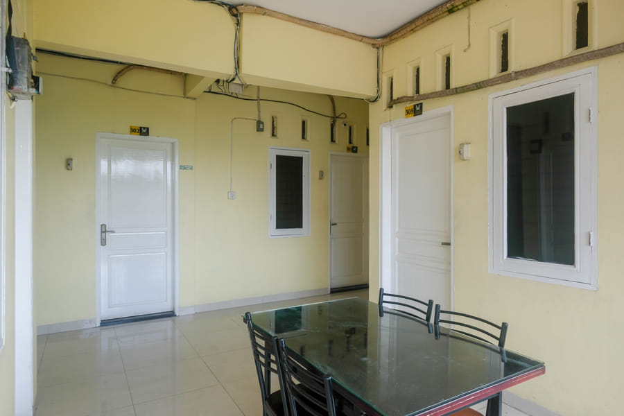 RedDoorz @ Teratai Homestay Medan Amplas