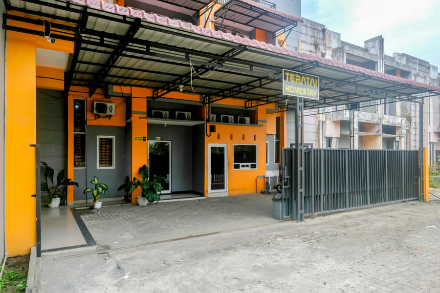 RedDoorz @ Teratai Homestay Medan Amplas