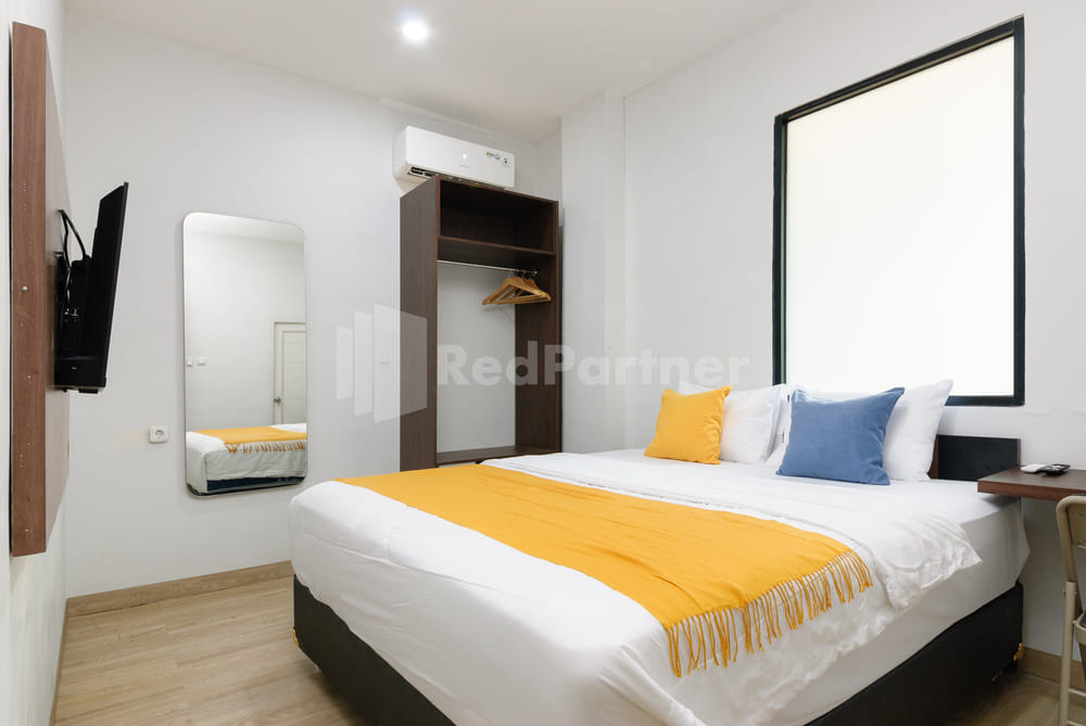 SALE Room