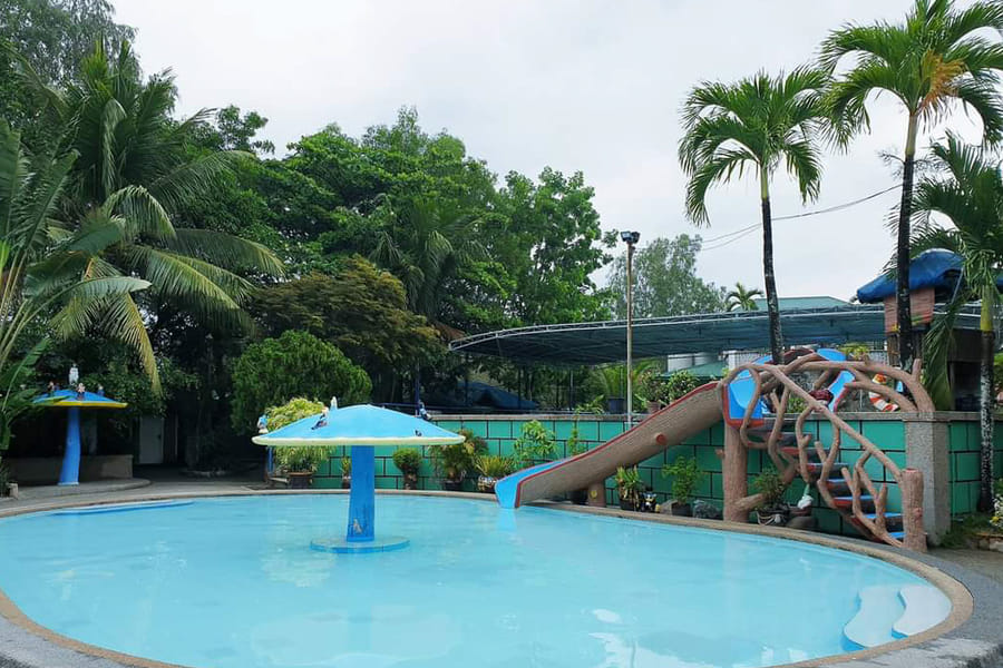 Villa Del Carmen Resort & Restaurant by RedDoorz