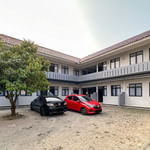 RedDoorz near Maulana Yusuf Stadium Serang
