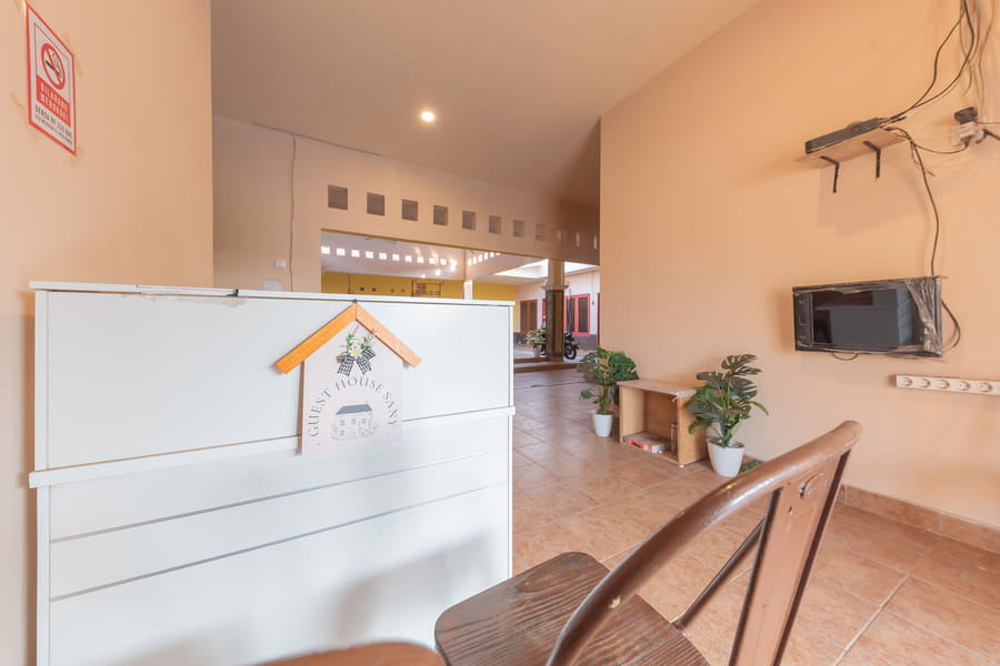 Urbanview Hotel Sany Cirebon