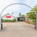 RedDoorz Syariah near Alun Alun Ciledug Cirebon