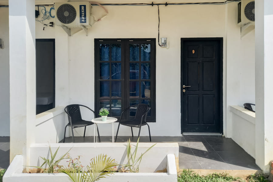 RedDoorz Syariah near Jamtos Lorong Hamba