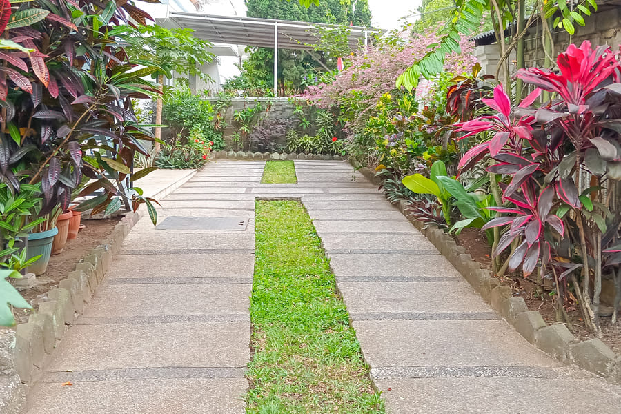 Cozy Homestay Syariah Mitra RedDoorz Bandung