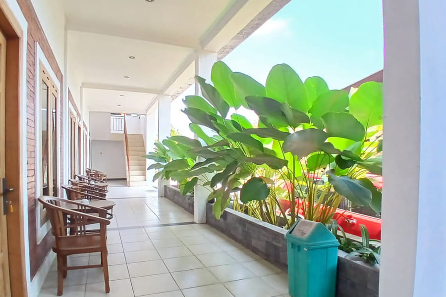 Kenewae Living Near Alun-alun Wonosari Mitra RedDoorz