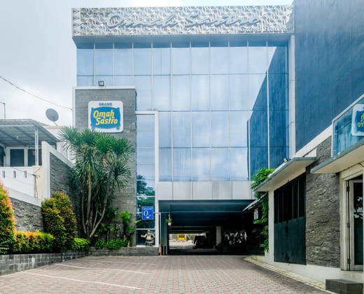 Sans Vibes Hotel Grand Omah Sastro Gejayan