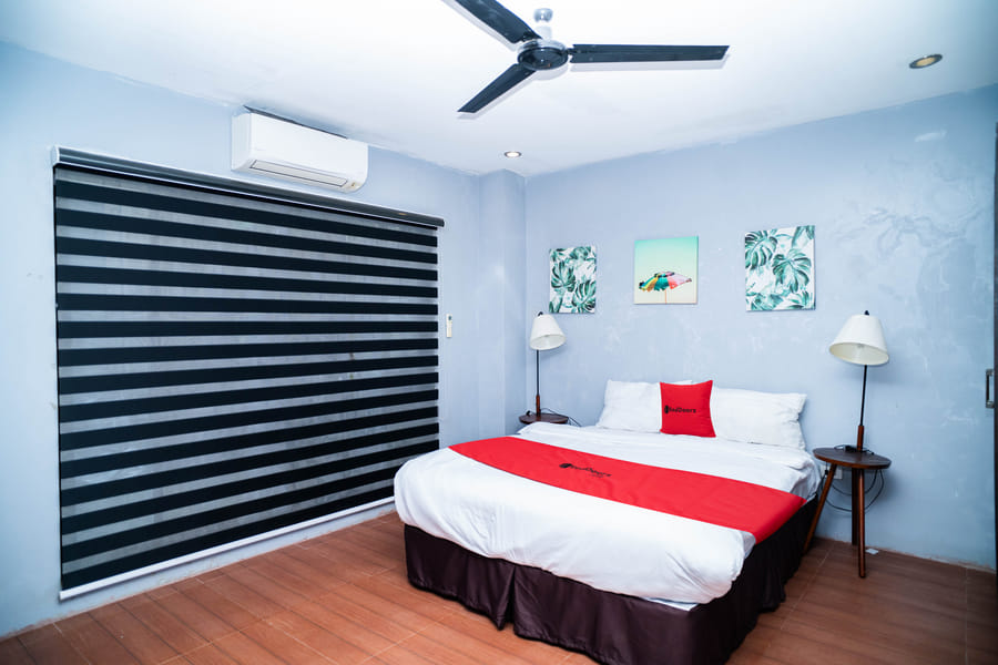 RedDoorz @ Kopinos Tourist Inn Hotel