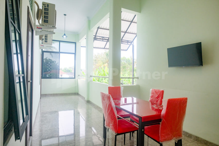 Trubus Guesthouse Syariah Magelang mitra RedDoorz