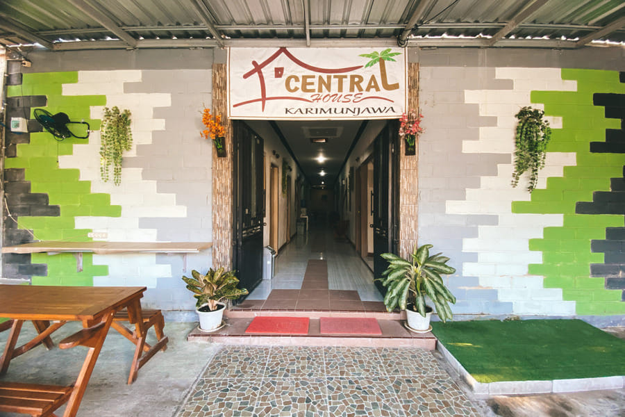 Central House Karimunjawa Mitra RedDoorz