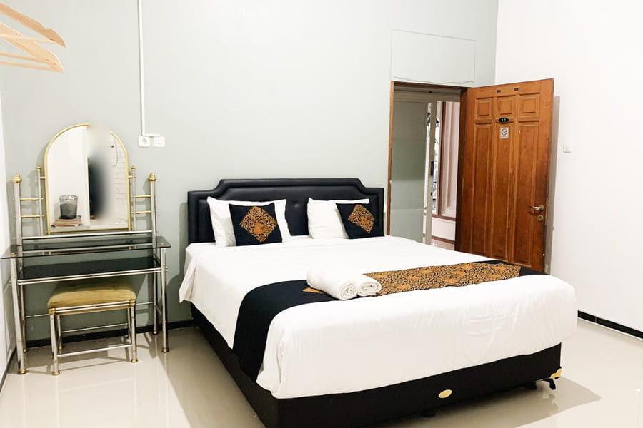 Tjahaja Baroe Syariah RedPartner @ Dukuh Kupang