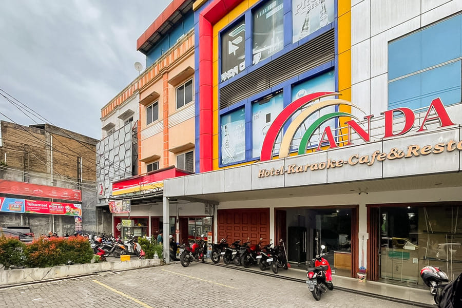 RedDoorz @ Hotel Anda Pematang Siantar