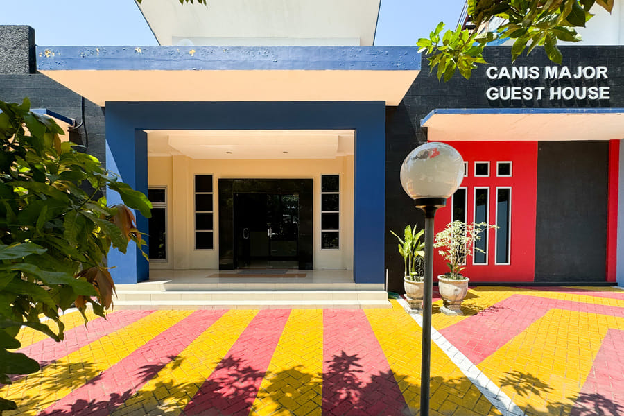 RedDoorz @ Politeknik Pelayaran Surabaya