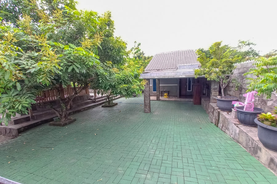 Alif House Syariah Redpartner near Taman Dayu Pandaan