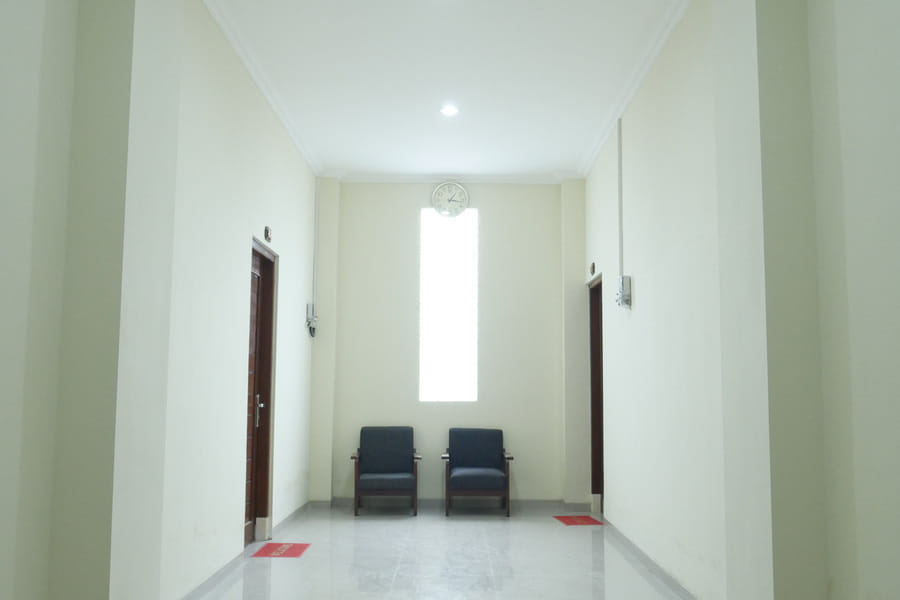 RedDoorz near Paragon Mall Semarang 2