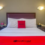 RedDoorz Plus @ Singosari Raya