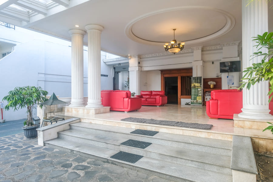 Urbanview Omah Pari Boutique Hotel