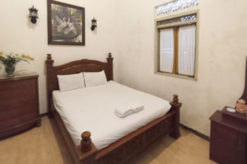 Intayu Homestay RedPartner
