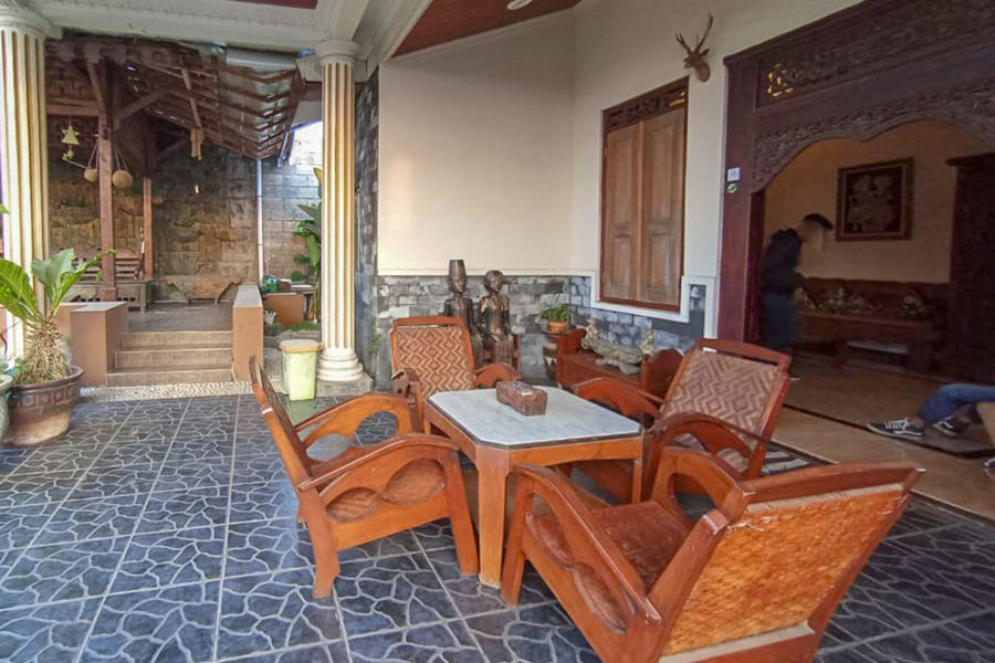 Intayu Homestay RedPartner