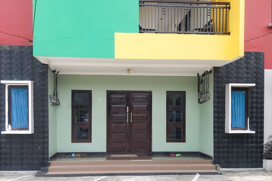 D Cost 19 Syariah Mitra RedDoorz