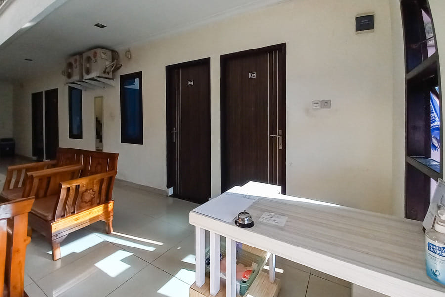 D Cost 19 Syariah Mitra RedDoorz