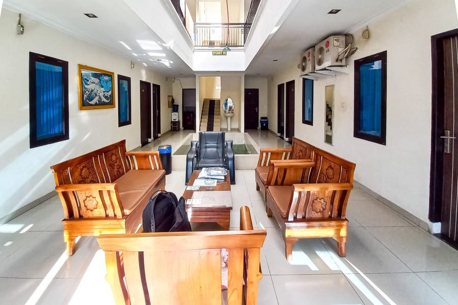 D Cost 19 Syariah Mitra RedDoorz