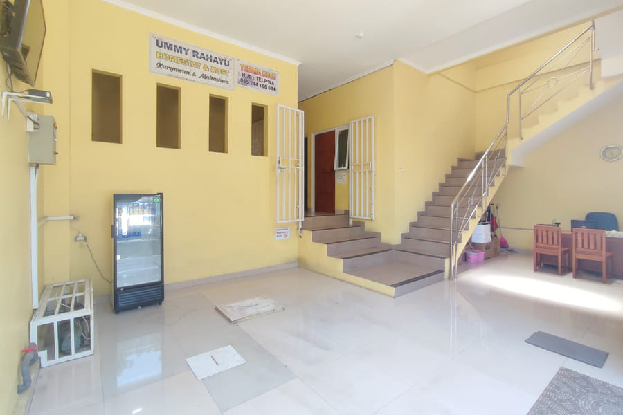 RedDoorz Near Exit Toll Banyumanik Semarang