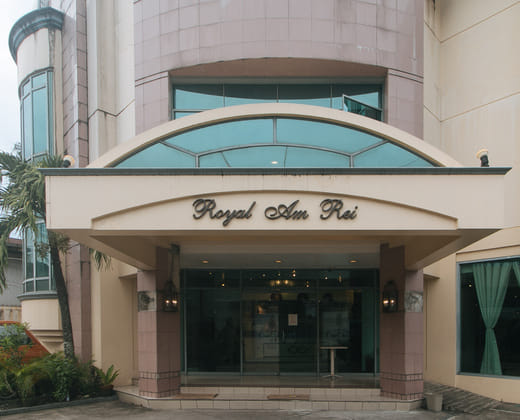 Royal Am Rei Hotel by RedDoorz